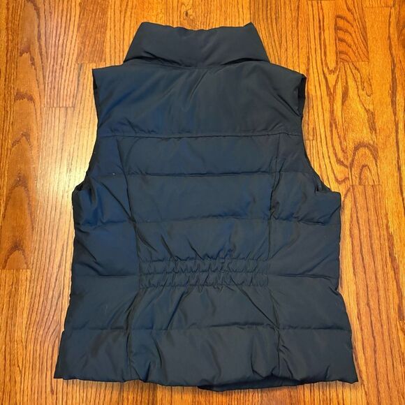 ABERCROMBIE & FITCH Navy Puffer Vest Size L - Picture 5 of 6